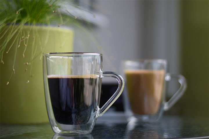 El café descafeinado mantiene las propiedades del café original pero sin la cafeína